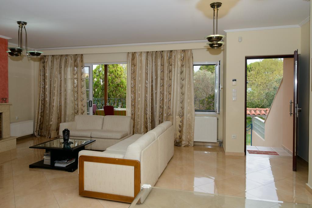 Athenian Spiti Villa อาร์เตมีดา ภายนอก รูปภาพ